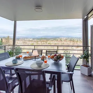  Apartment A7- 2 Bdr Sea & Mountain View - Ac, Parking, Pool & Terrace Frankreich